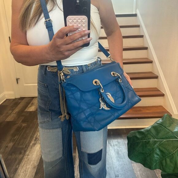 LADY DIOR Cannage Granville Leather Hangbag - Picture 4 of 17